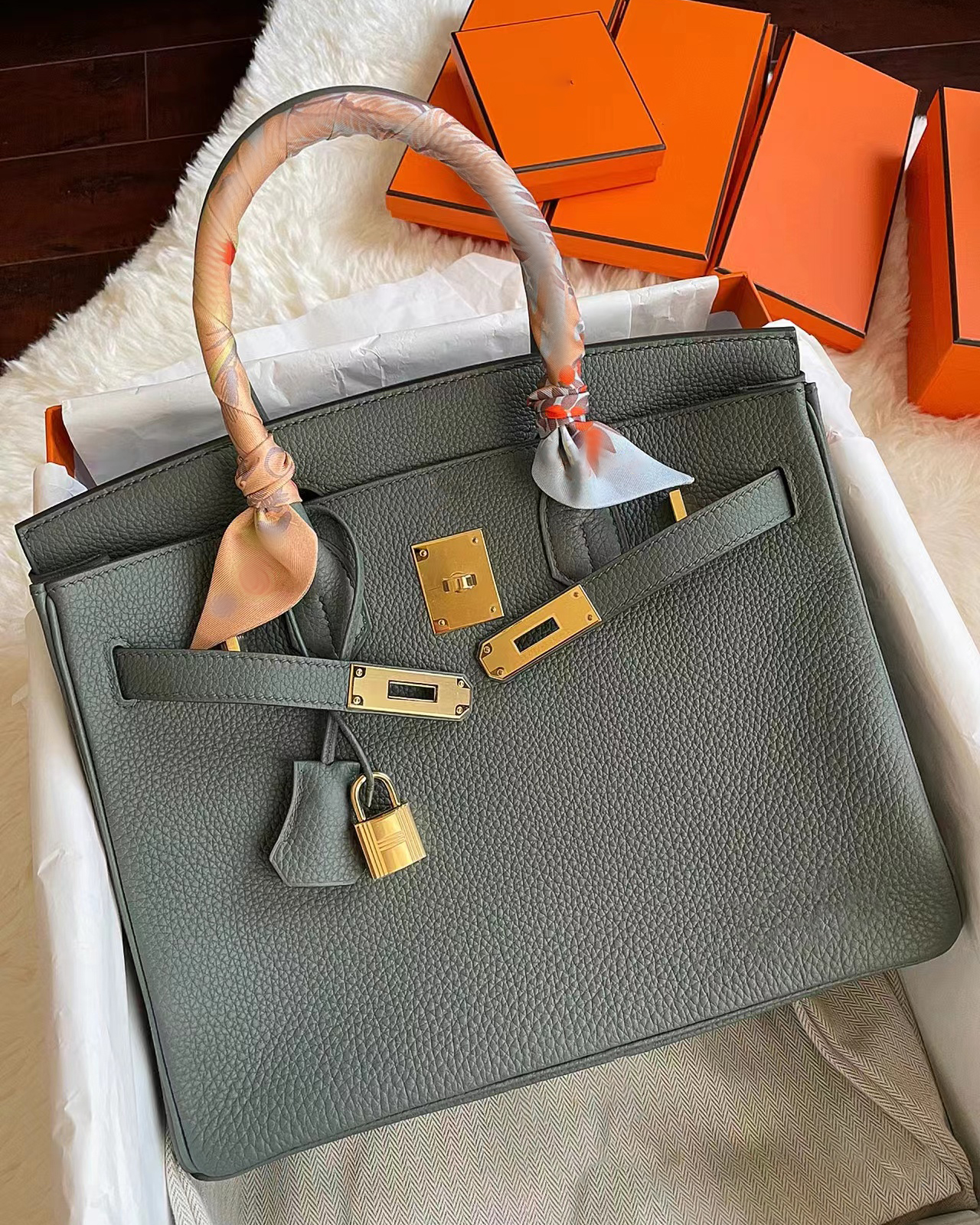 classic crossbody Shoulder bag mens hermee pochette clutch Bags Luxurys Designer Top handle luggage birkinstock Totes travel weekend Women leather strap handbag, Orange
classic crossbody Shoulder bag mens hermee pochette clutch Bags Luxurys Designer Top handle luggage birkinstock Totes travel weekend Women leather strap handbag, Orange
