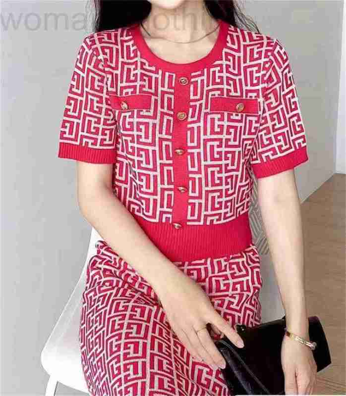 designer Womens Casual Dresses Sweaters and Skirts Spring Summer Women' Two Piece Dress Elegant Knitting Shirts Stand-up Collar Short sleeved Shirt G8CA, Blue
designer Womens Casual Dresses Sweaters and Skirts Spring Summer Women' Two Piece Dress Elegant Knitting Shirts Stand-up Collar Short sleeved Shirt G8CA, Blue