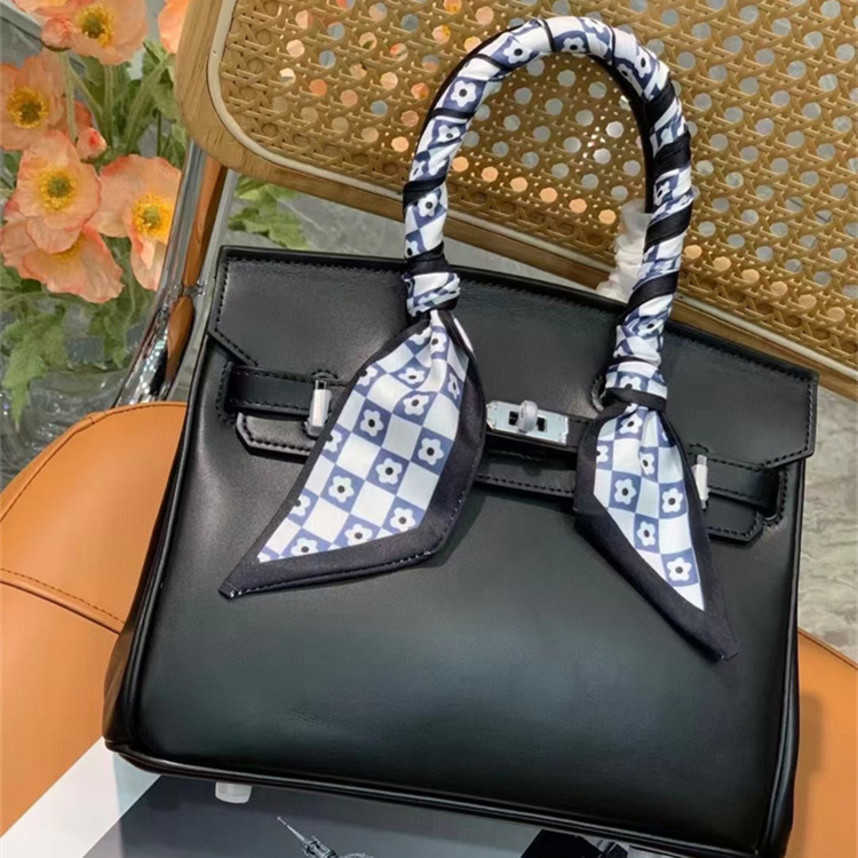 Women Bags Trend Handbags 55%off leather silver buckle cowhide single shoulder messenger large capacity women's bag Female Totes Shoulder Handbags for Women, Black3
Women Bags Trend Handbags 55%off leather silver buckle cowhide single shoulder messenger large capacity women's bag Female Totes Shoulder Handbags for Women, Black3