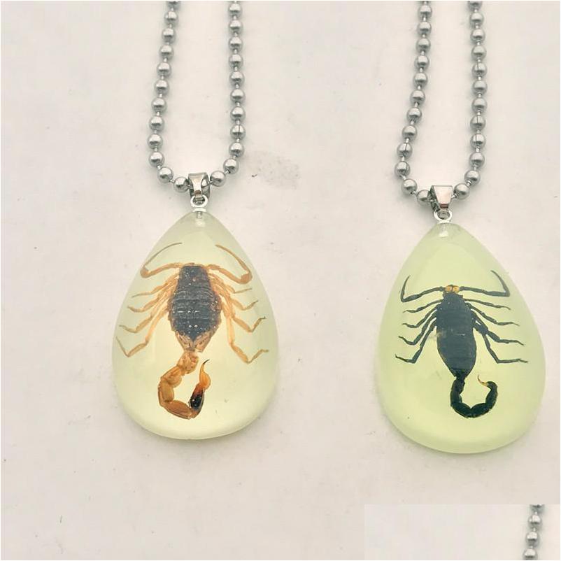 Pendant Necklaces Fashion Black Brown Imitation Amber Real Scorpion Jewelry For Men Women Love Gifts Glows In The Dark Drop Delivery Dhqsc
Pendant Necklaces Fashion Black Brown Imitation Amber Real Scorpion Jewelry For Men Women Love Gifts Glows In The Dark Drop Delivery Dhqsc
