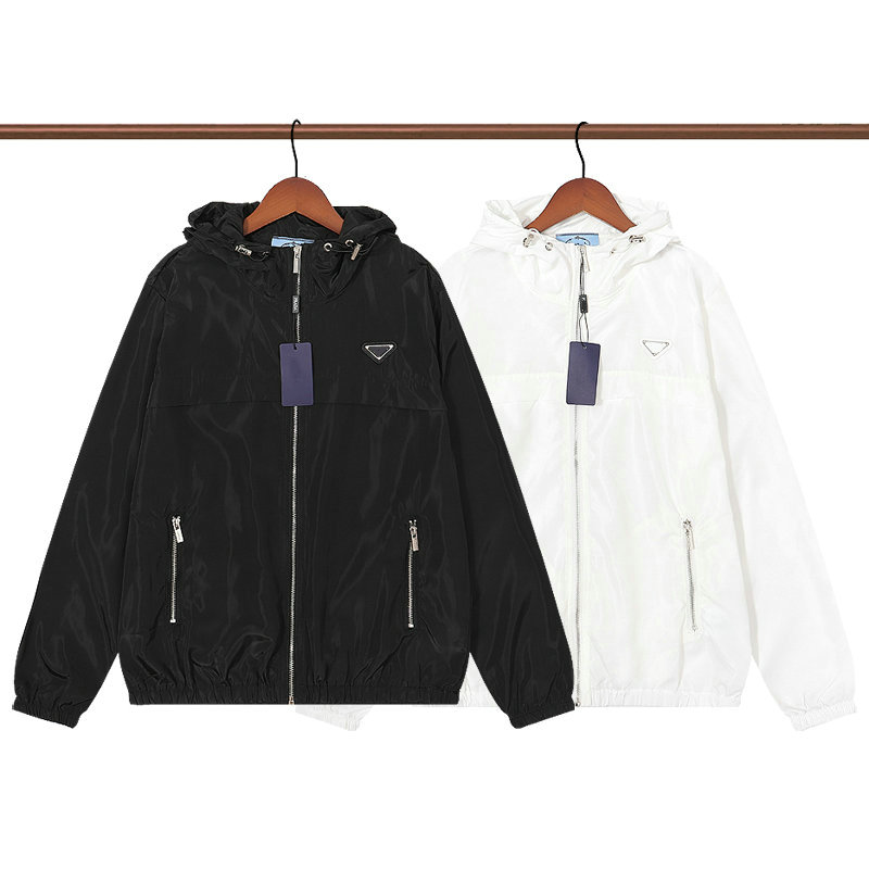 22ss Mens Jacket Windbreaker Fashion Thin designer Outerwear Coats With Letters Inverted triangle Men Women clothing
22ss Mens Jacket Windbreaker Fashion Thin designer Outerwear Coats With Letters Inverted triangle Men Women clothing