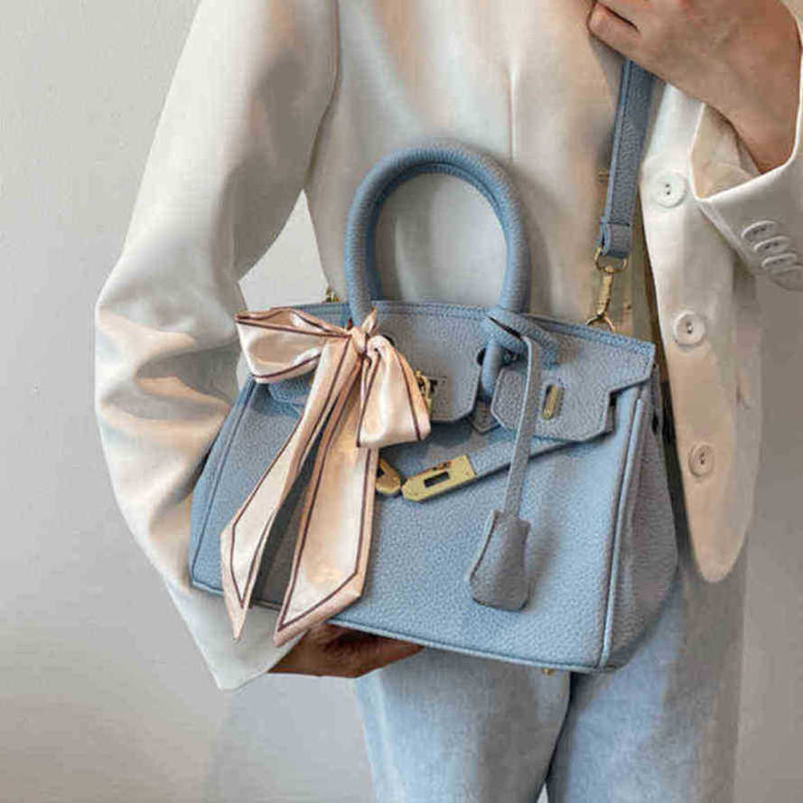 Herm es Evening Bags Epsom Womens Evening Bag Evening Bag Designer 2023 Birkins New Fashion Hand Large Capacity Versatile Messenger Ladies Tote Bag, Brown without silk scarf
Herm es Evening Bags Epsom Womens Evening Bag Evening Bag Designer 2023 Birkins New Fashion Hand Large Capacity Versatile Messenger Ladies Tote Bag, Brown without silk scarf