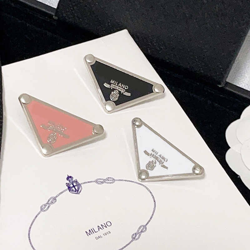 3 Colors Metal Triangle Letter Brooch Suit Lapel Pin for Women Men Fashion Jewelry