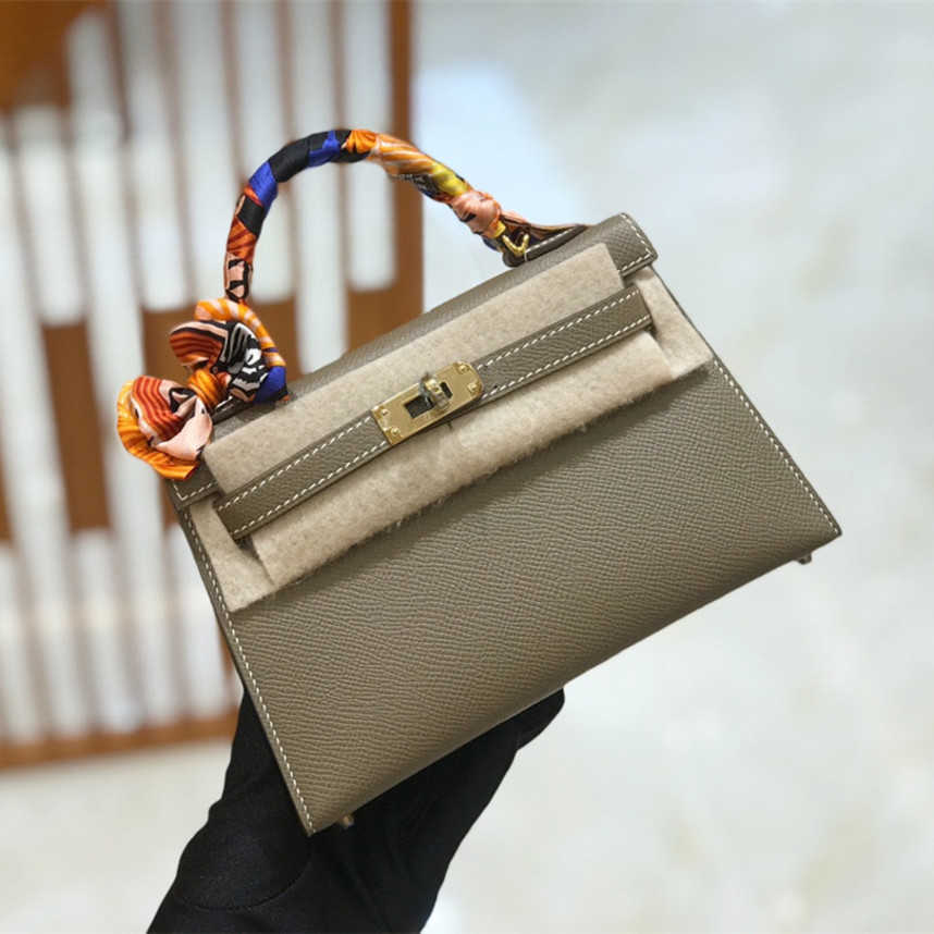 Women Bags Trend Handbags 55%off women's one shoulder diagonal portable mini small square bag Female Totes Shoulder Handbags for Women, Elephant grey 19
Women Bags Trend Handbags 55%off women's one shoulder diagonal portable mini small square bag Female Totes Shoulder Handbags for Women, Elephant grey 19
