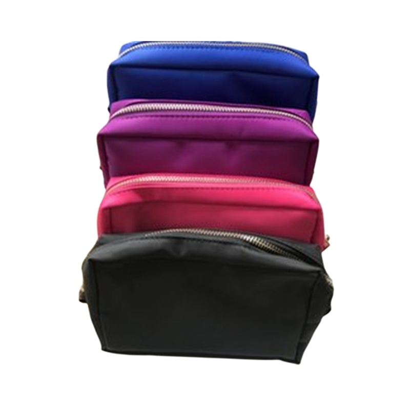 Classic makeup bag P Custom 4 colors beautiful fashion travel cosmetic pouch bag, Fuchsia
Classic makeup bag P Custom 4 colors beautiful fashion travel cosmetic pouch bag, Fuchsia