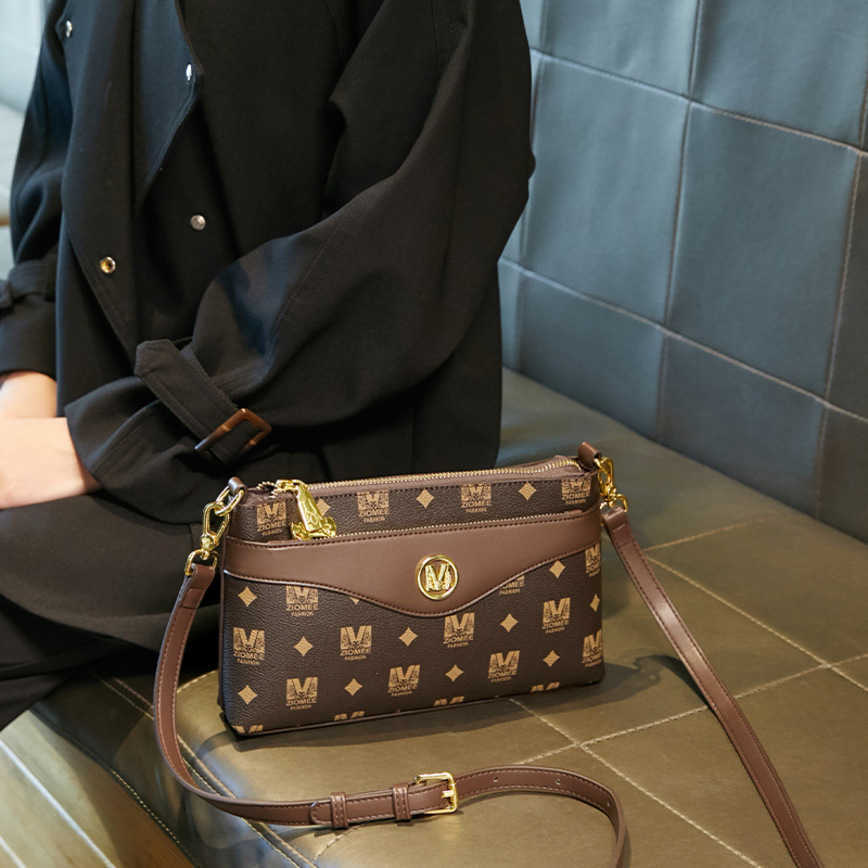 2023 Women Bags Factory Handbags 55%off Bag Women's messenger multi-compartment versatile shoulder small bag Designer Luxury Shoulder Handbags, Coffee4
2023 Women Bags Factory Handbags 55%off Bag Women's messenger multi-compartment versatile shoulder small bag Designer Luxury Shoulder Handbags, Coffee4