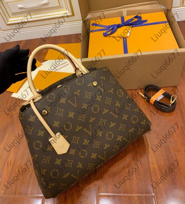 Designer bags totes bag Messenger Shopping Bag Cross body Lady Shoulder Bag Women luxurys Handbags crossbody bags Evening tote bags Purse Casual wallet, Black embossing
Designer bags totes bag Messenger Shopping Bag Cross body Lady Shoulder Bag Women luxurys Handbags crossbody bags Evening tote bags Purse Casual wallet, Black embossing