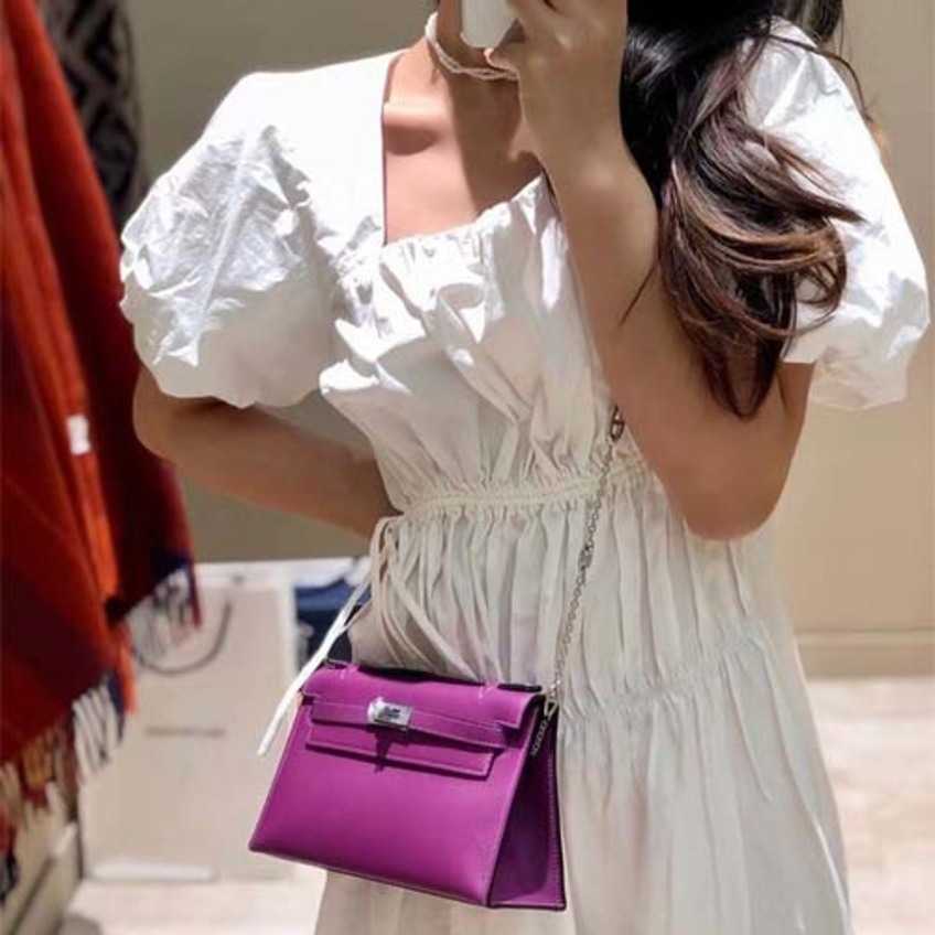 Factory Wholesale Women's Bag soft generation mini portable chain bag leather female Shoulder Messenger Handbags 55%off, Black (silver buckle)
Factory Wholesale Women's Bag soft generation mini portable chain bag leather female Shoulder Messenger Handbags 55%off, Black (silver buckle)