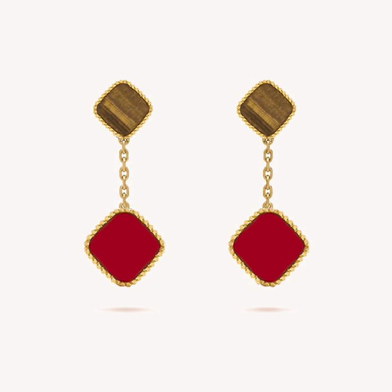 Earrings dangles Fourleaf clover earrings Hanging earrings designer agate pearl earrings chandelier Valentine's Day gift Love petal earrings
Earrings dangles Fourleaf clover earrings Hanging earrings designer agate pearl earrings chandelier Valentine's Day gift Love petal earrings