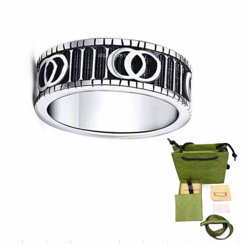 Fashion Mens Luxurys Designers Band Rings Men Women Titanium Steel Engraved Letter Pattern Lovers Jewelry Narrow Ring Large size
Fashion Mens Luxurys Designers Band Rings Men Women Titanium Steel Engraved Letter Pattern Lovers Jewelry Narrow Ring Large size