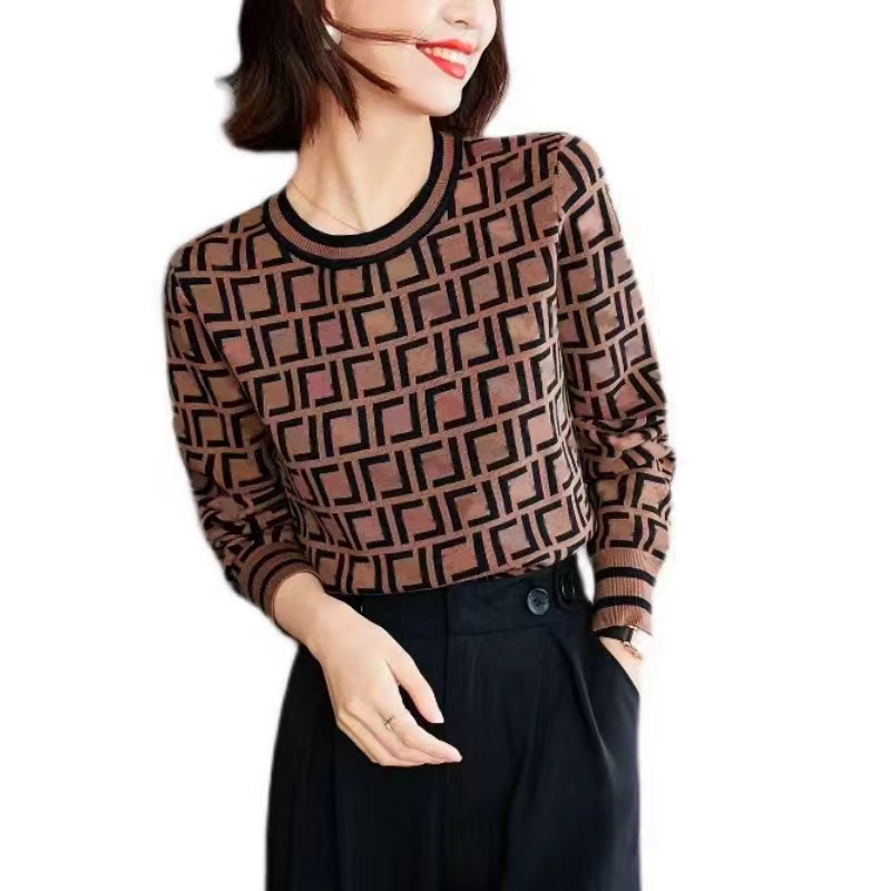 Sweater Spring Womens Round neck striped fashion Long Sleeve Women High End Jacquard knitting Sweaters Coats knit White sweater sexy Brown girls star sweaters -XL
Sweater Spring Womens Round neck striped fashion Long Sleeve Women High End Jacquard knitting Sweaters Coats knit White sweater sexy Brown girls star sweaters -XL