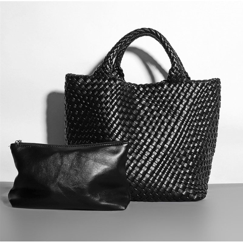 Totes Designer Fashion Bags Ladies Handbags Purses Women Tote Bag Sheepskin Leather Shoulder bag Backpack Handbag Purse 2023 top quality shopping bag
Totes Designer Fashion Bags Ladies Handbags Purses Women Tote Bag Sheepskin Leather Shoulder bag Backpack Handbag Purse 2023 top quality shopping bag
