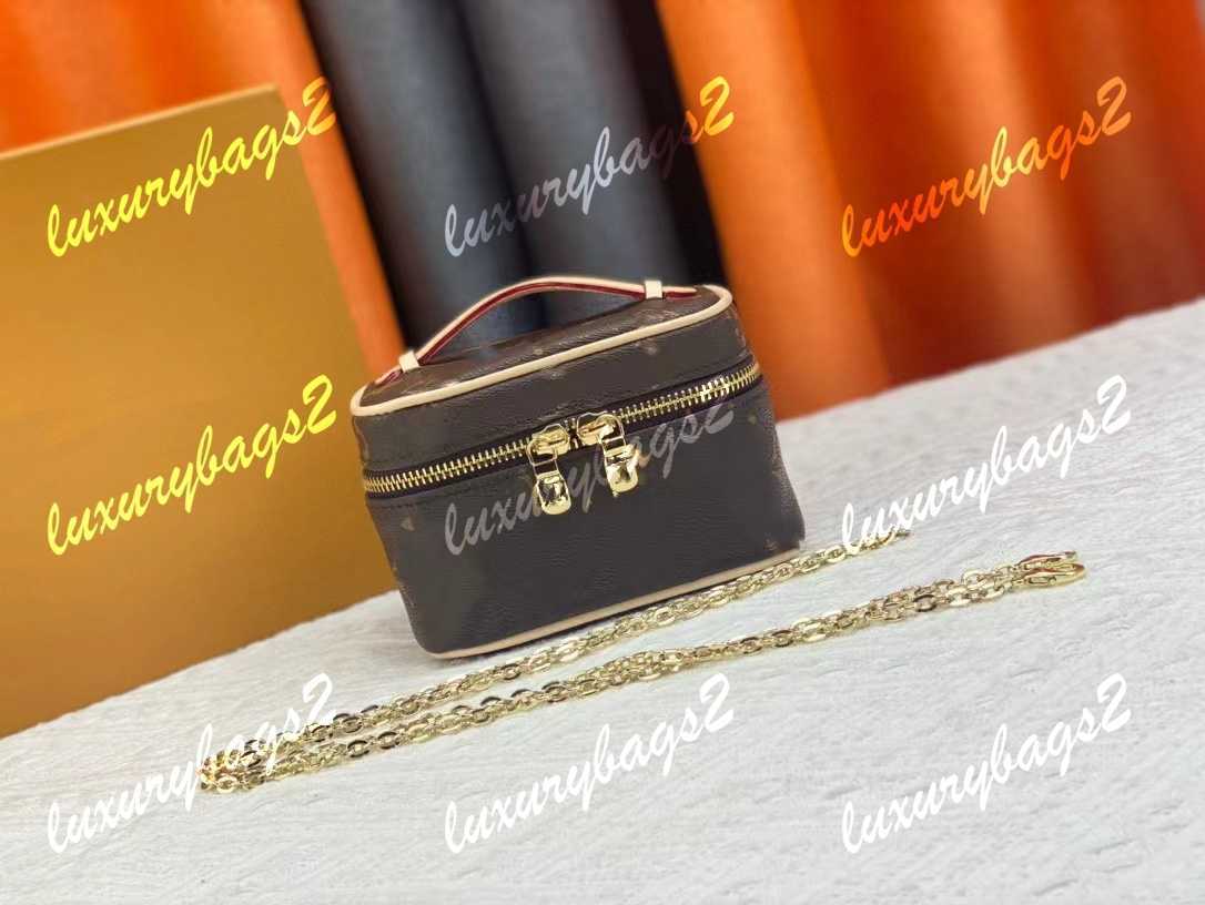 Luxurys Designers Crossbody Bag Mini Cosmetic Bag Shoulder Bags Handbags M44495 Handbags Ladies Purses Totes Clutch Bag Brown Handbag, Color 2
Luxurys Designers Crossbody Bag Mini Cosmetic Bag Shoulder Bags Handbags M44495 Handbags Ladies Purses Totes Clutch Bag Brown Handbag, Color 2