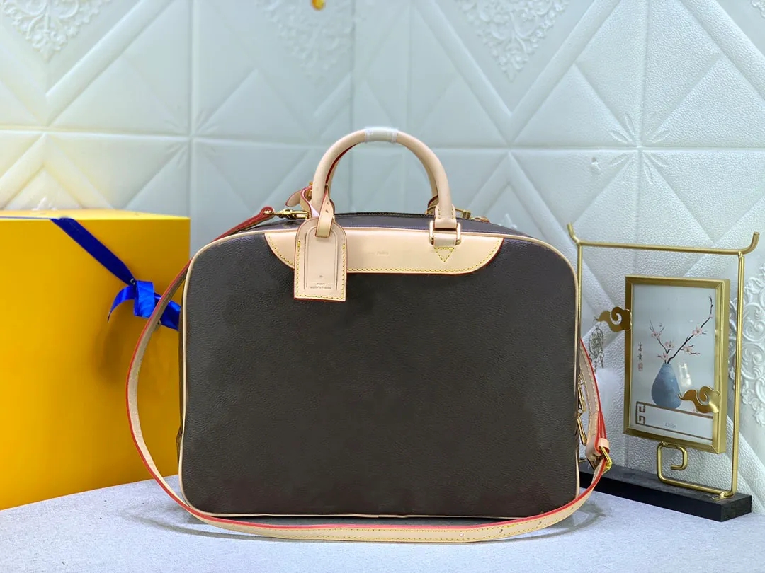 Designer Luxury handbag purses Deauville Hand Bag Leather BrownTote Bag With Single Adjustable Straps Shoulder Handbags Fashion Lady Party Boston BAGS
Designer Luxury handbag purses Deauville Hand Bag Leather BrownTote Bag With Single Adjustable Straps Shoulder Handbags Fashion Lady Party Boston BAGS