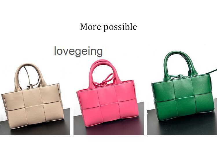 2023 Venetas Autumn Bags Bottegas Designer Winter Bag Mini Arco Candy Large Woven Tote Women's Leather Capacity Portable Single 20cm, Golden
2023 Venetas Autumn Bags Bottegas Designer Winter Bag Mini Arco Candy Large Woven Tote Women's Leather Capacity Portable Single 20cm, Golden