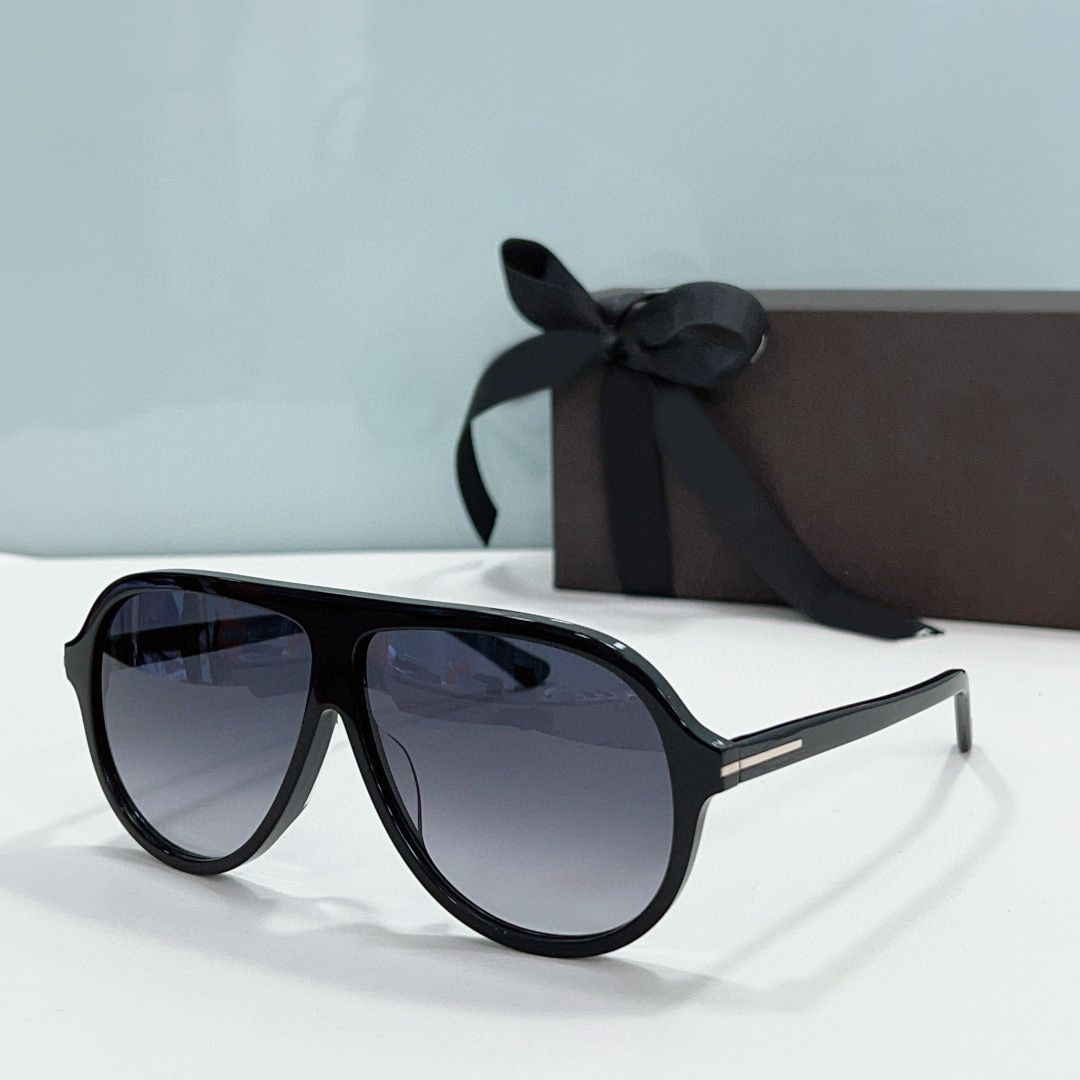 Funky Sunglasses Designers For Men and Women 0998 Anti-Ultraviolet Retro Eyewear Full Frame Eyeglasses Random Box
Funky Sunglasses Designers For Men and Women 0998 Anti-Ultraviolet Retro Eyewear Full Frame Eyeglasses Random Box