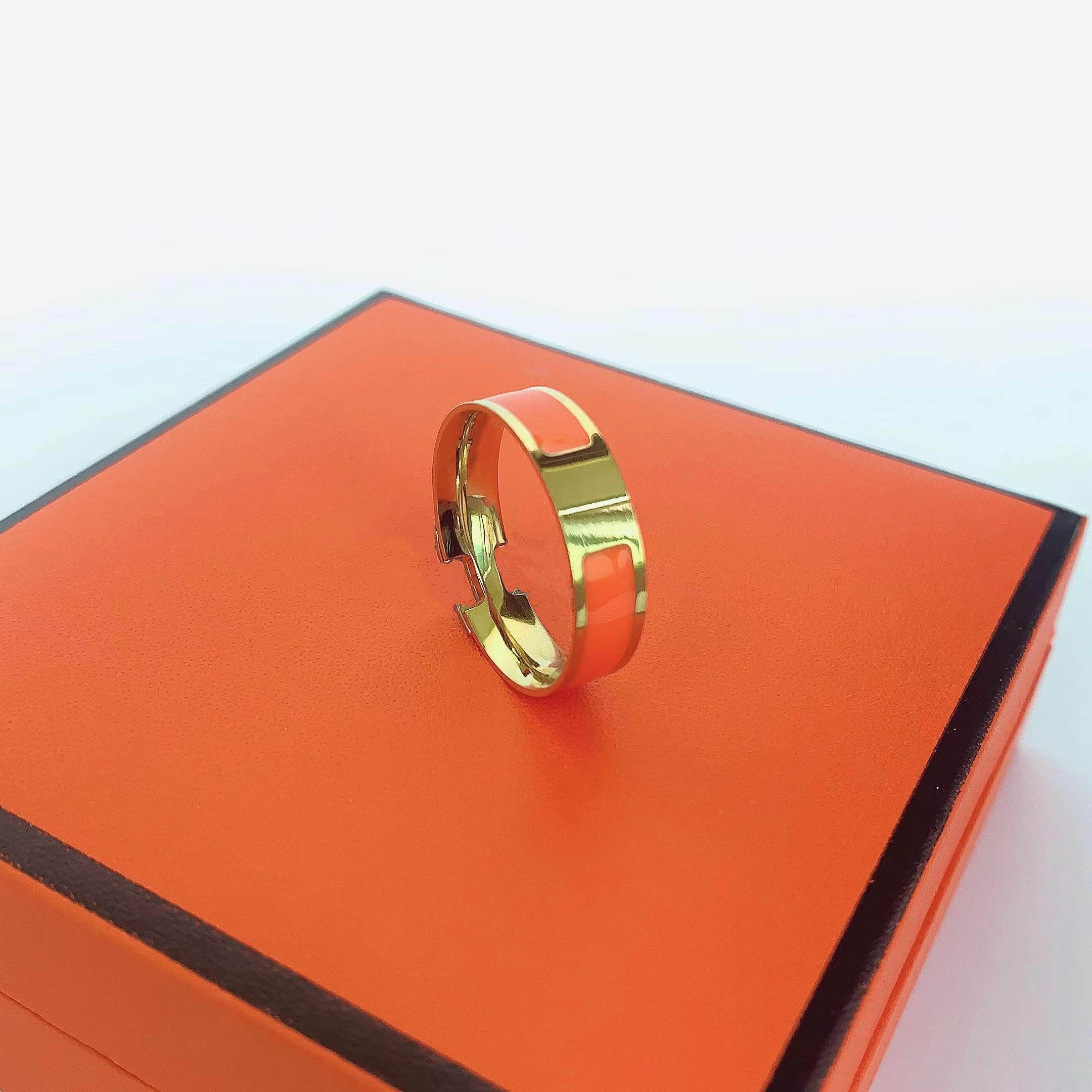 high quality design titanium ring classic jewelry men and women couple rings modern style band30DZ