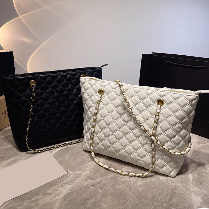 2023 Ssw France Womens Vinatge Jumbo Classical Quilted Bags Aged Gold Metal Hardware Matelasse Chain Shoulder Handbags Luxury Designer Large, Black
2023 Ssw France Womens Vinatge Jumbo Classical Quilted Bags Aged Gold Metal Hardware Matelasse Chain Shoulder Handbags Luxury Designer Large, Black
