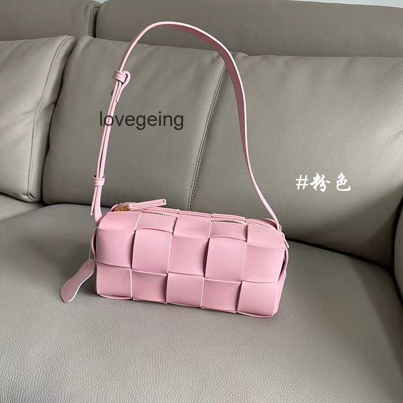 Small Cowhide Waist Venetas Bags Woven Designer Brick Single Bag 2023 Square Bottegas Same Mini Shoulder Messenger Pua7, Light green9
Small Cowhide Waist Venetas Bags Woven Designer Brick Single Bag 2023 Square Bottegas Same Mini Shoulder Messenger Pua7, Light green9