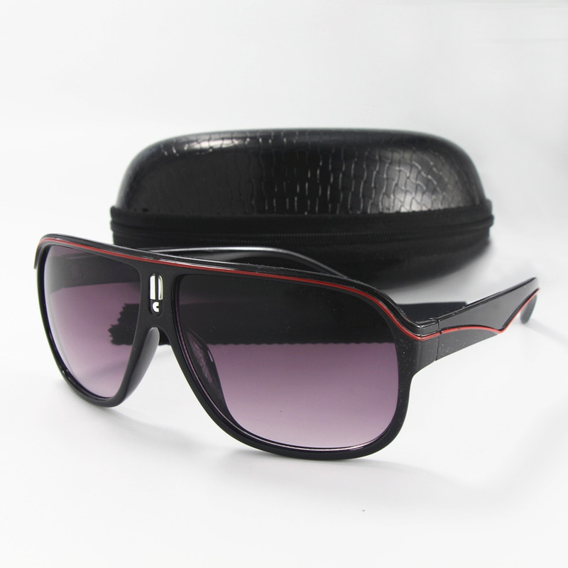 New Fashion Sunglasses for Men Women Black Frame 62mm Lens Driving Sun glasses Outdoor Sports Eyewear With PU Box
New Fashion Sunglasses for Men Women Black Frame 62mm Lens Driving Sun glasses Outdoor Sports Eyewear With PU Box
