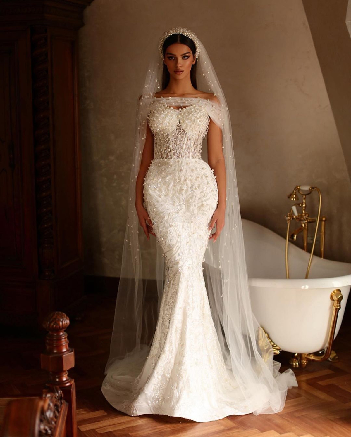 Exquisite Pearls Mermaid Wedding Dresses Fashion Sleeveless Lace Bridal Gowns Custom Made Beading Dress Vestido De Novia