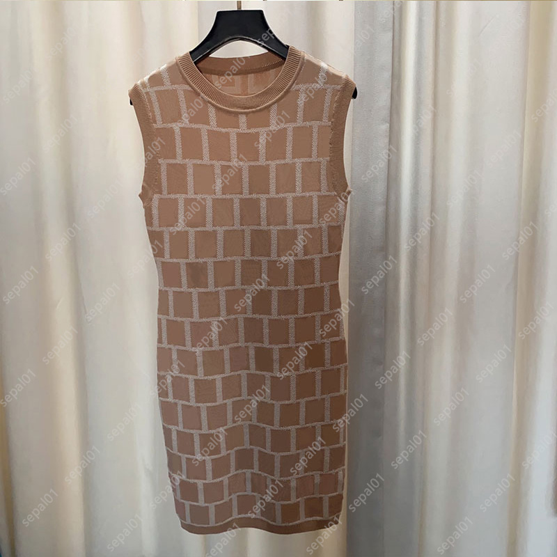 Designer Knit Vest Dresses For Women Fashion Full Letter Print Casual Knitted Skirts Sleeveless Summer Dress 3 Colors, F1
Designer Knit Vest Dresses For Women Fashion Full Letter Print Casual Knitted Skirts Sleeveless Summer Dress 3 Colors, F1