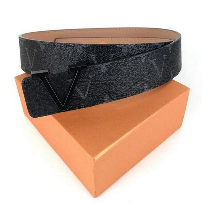 2023 Men Designers Belts Classic fashion luxury casual letter smooth buckle womens mens leather belt width 3.8cm, No box
2023 Men Designers Belts Classic fashion luxury casual letter smooth buckle womens mens leather belt width 3.8cm, No box