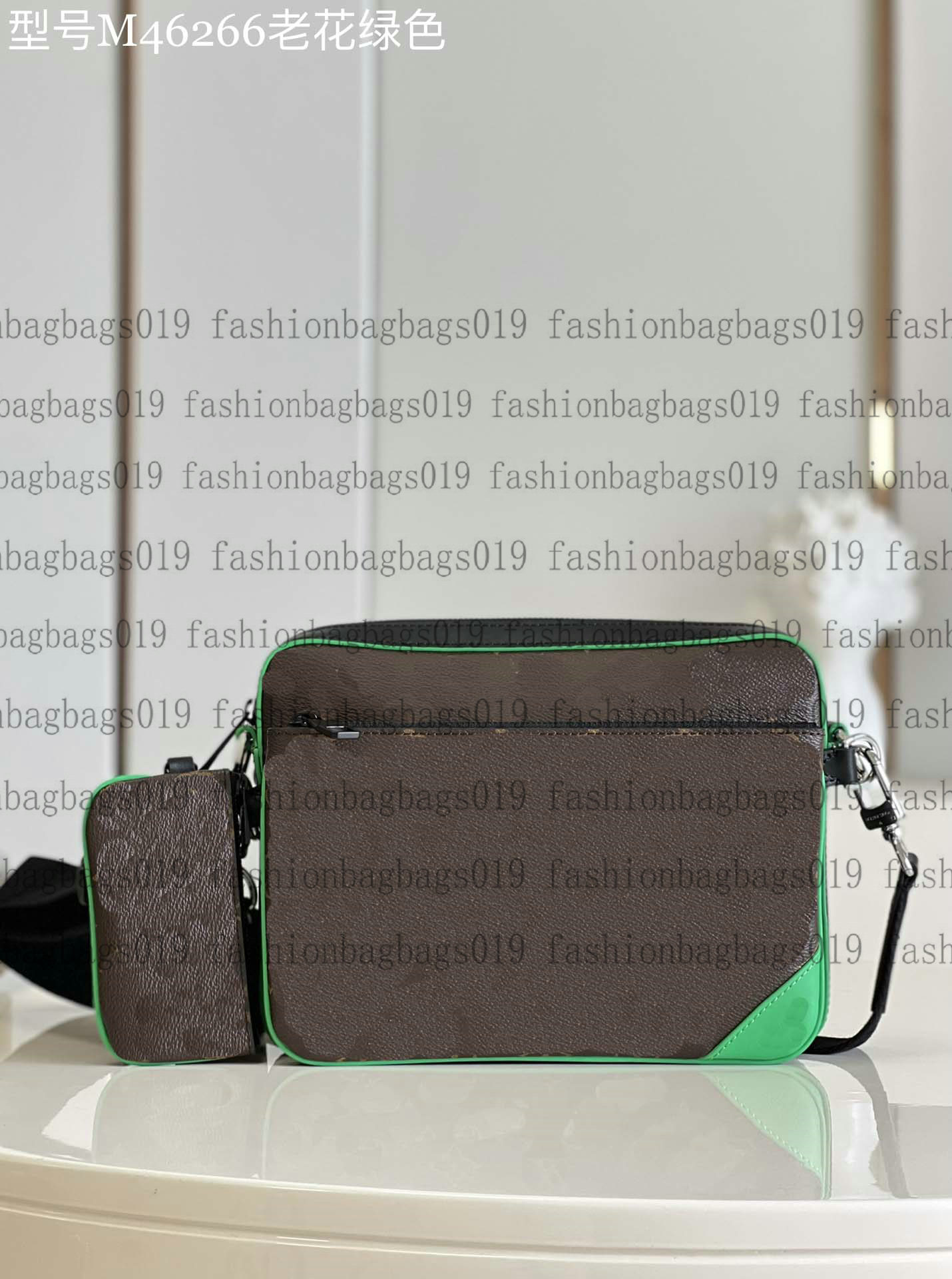 Yayoi Kusama Trio Messenger Bags: Artistic Luxury for Men - Crossbody, Shoulder, Handle & Wallet Purse Set
Yayoi Kusama Trio Messenger Bags: Artistic Luxury for Men - Crossbody, Shoulder, Handle & Wallet Purse Set