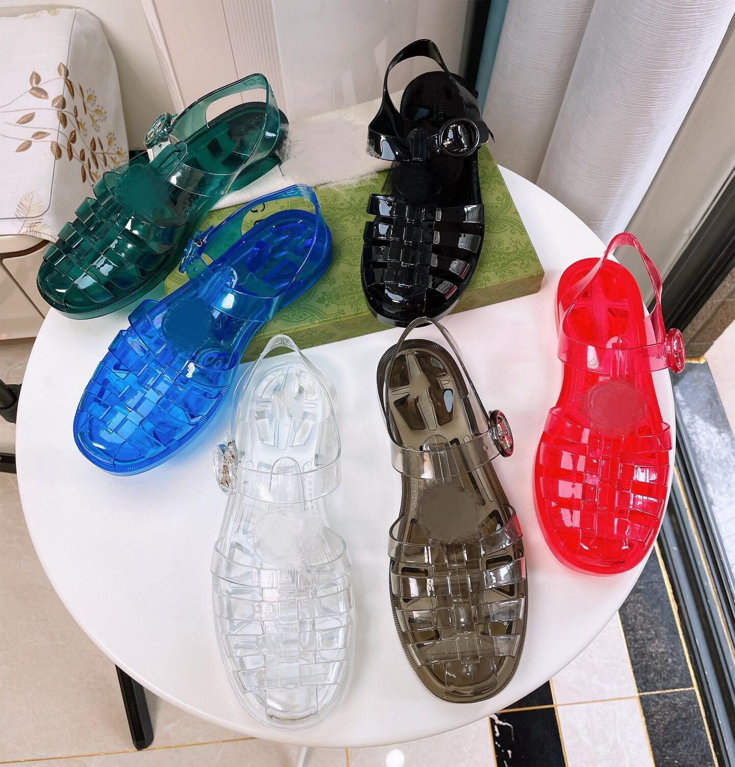 2023 Closed Toe Jelly Sandals Transparent Clear Rubber Slippers Logo Women Shoes Crystal Roman Strap Flat Sneaker Beach Pool Slides Flip Flops Fisherman Trainer, Guc2221
2023 Closed Toe Jelly Sandals Transparent Clear Rubber Slippers Logo Women Shoes Crystal Roman Strap Flat Sneaker Beach Pool Slides Flip Flops Fisherman Trainer, Guc2221