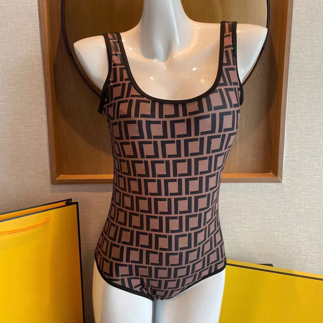 designer Classics Brown Bikini Set Women Fashion Swimwear IN Stock Bandage Sexy Bathing Suits With pad tags, 10
designer Classics Brown Bikini Set Women Fashion Swimwear IN Stock Bandage Sexy Bathing Suits With pad tags, 10