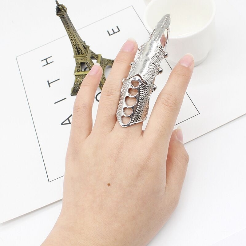 Wedding Rings 12pcs/Lot Punk Big Alloy Ring Man Rock Scroll Joint Armor Knuckle Metal Full Finger Claw Rings Halloween Cosplay Jewelry Woman 230222