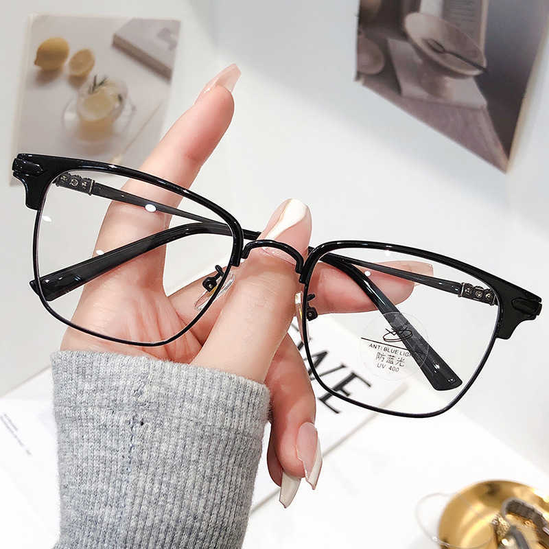 Ch Cross Sunglasses Frames Designer Luxury Heart Men Eyeglass Men's Black Square Fashion Glasses Light Chromes Women Brand 1ibw
Ch Cross Sunglasses Frames Designer Luxury Heart Men Eyeglass Men's Black Square Fashion Glasses Light Chromes Women Brand 1ibw