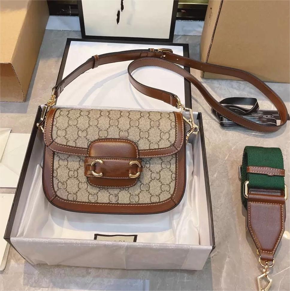 1955 saddle vintage designer luxury bags high quality horsebit bag Shoulder Bag Handbags Women Leather Messenger Fashion, Red
1955 saddle vintage designer luxury bags high quality horsebit bag Shoulder Bag Handbags Women Leather Messenger Fashion, Red