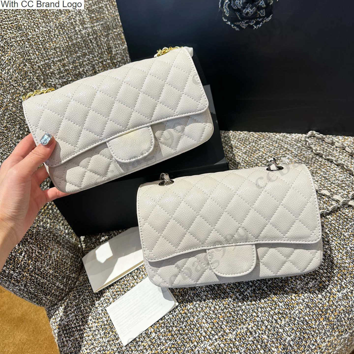 CC Shoulder Bags Classic Womens Caviar Flap Quilted Bag Vintage Calfskin Gold/Silver Hardware Chain Messenger Purse Designer Luxury Mini Crossbody Handbags With, Box
CC Shoulder Bags Classic Womens Caviar Flap Quilted Bag Vintage Calfskin Gold/Silver Hardware Chain Messenger Purse Designer Luxury Mini Crossbody Handbags With, Box
