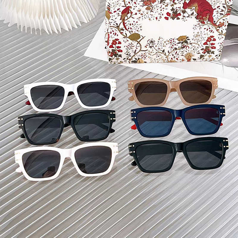 Sunglasses Fashion Luxury Brand Sunglasses signafure S6U Decorative Women Square Vintage Driving Glasses Anti-uv400 Sun Glasses With Box G221215
Sunglasses Fashion Luxury Brand Sunglasses signafure S6U Decorative Women Square Vintage Driving Glasses Anti-uv400 Sun Glasses With Box G221215