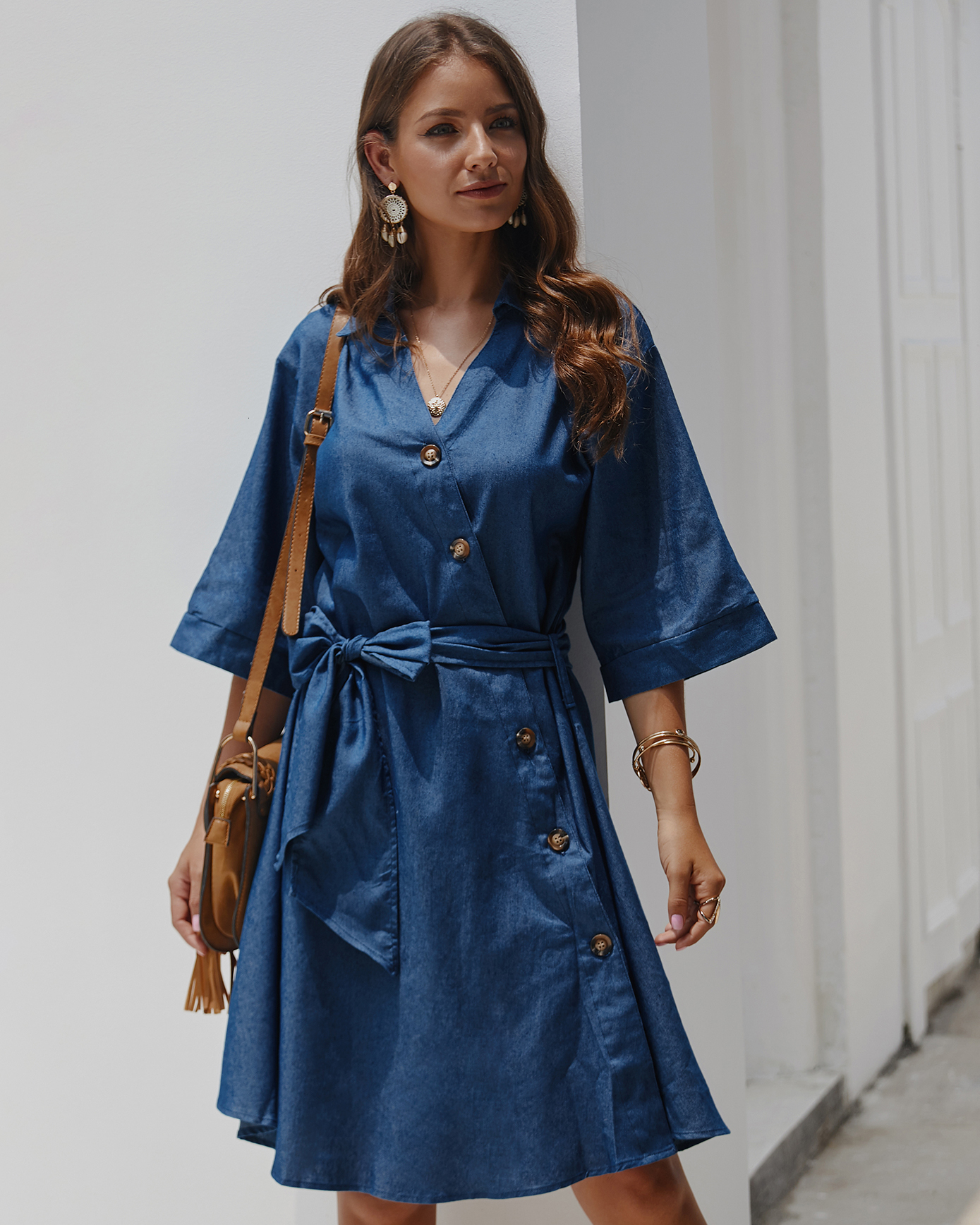 Casual Dresses GAOVOT Elegant Solid Color Shirt Dress For Women Fashion Single Breasted Lapel Holiday Casual Lace Up Dress Robe 230222