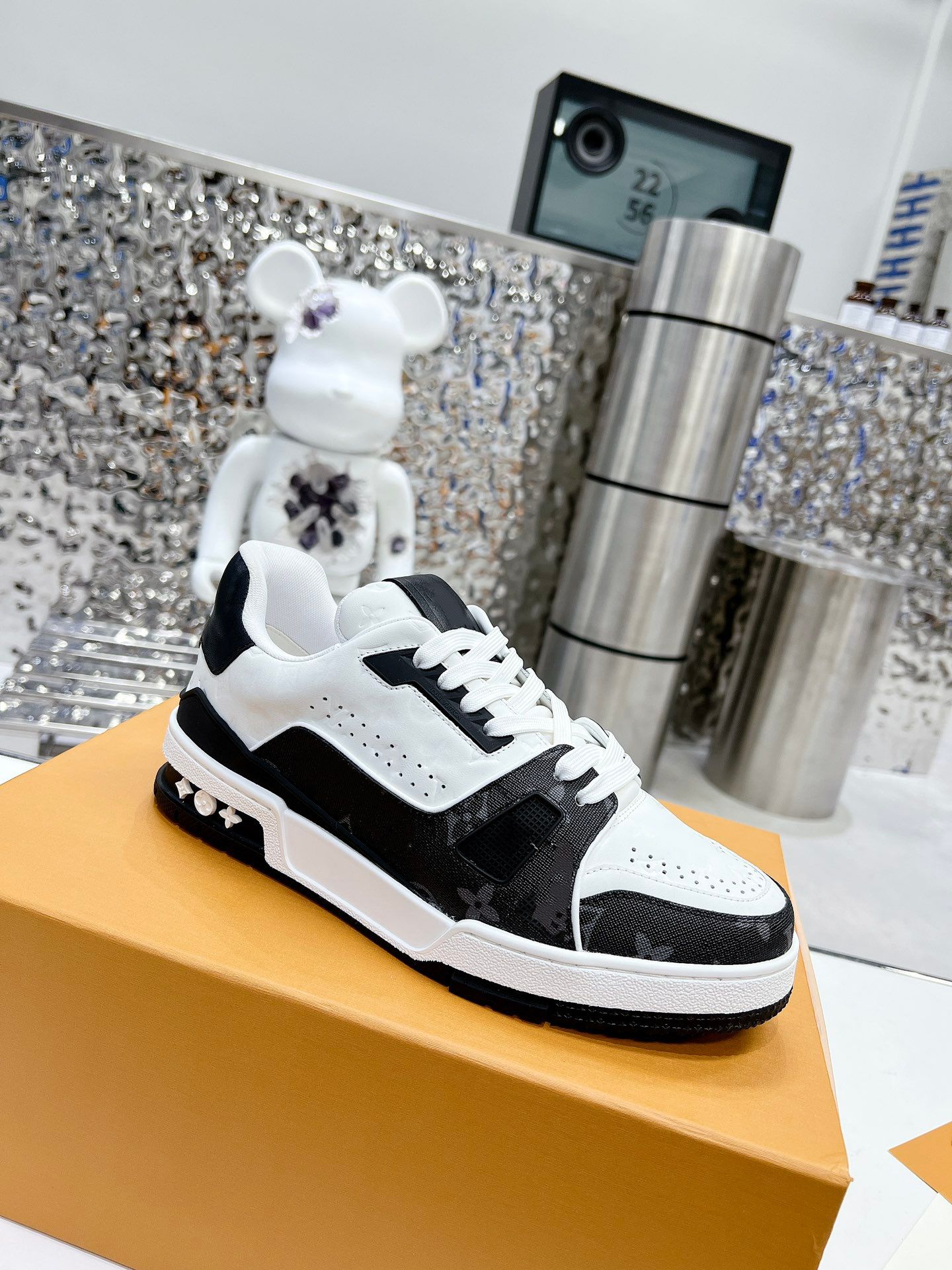 2023 Designer Sneaker Virgil Trainer Casual Shoes Calfskin Leather White Letter Overlays Platform Stylist All-match Stylist Fashion Luxury Low Sneakers Size 35-45, Green
2023 Designer Sneaker Virgil Trainer Casual Shoes Calfskin Leather White Letter Overlays Platform Stylist All-match Stylist Fashion Luxury Low Sneakers Size 35-45, Green