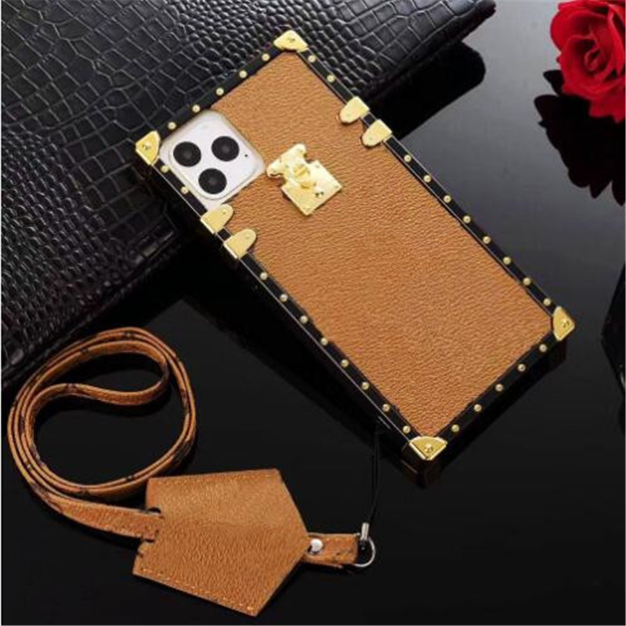 Luxury Classic Square Phone Cases For Samsung Galaxy S23 Ultra S22 S21 S20 FE Note 20Ultra 20 10 iPhone 14 14Pro 14Plus 13 12 11 Pro Max X XSMax XR 7 8Plus Designer Case, L3 red (large flower)
Luxury Classic Square Phone Cases For Samsung Galaxy S23 Ultra S22 S21 S20 FE Note 20Ultra 20 10 iPhone 14 14Pro 14Plus 13 12 11 Pro Max X XSMax XR 7 8Plus Designer Case, L3 red (large flower)