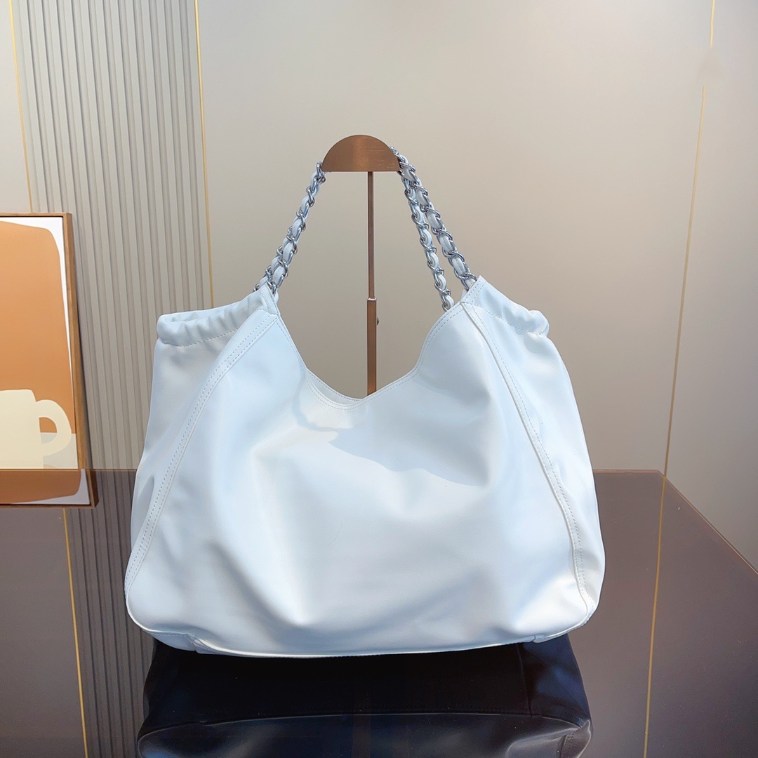 New shoulder bag fashion super soft sheepskin classic chain bag leather handbag messenger bag Official original imported Genuine