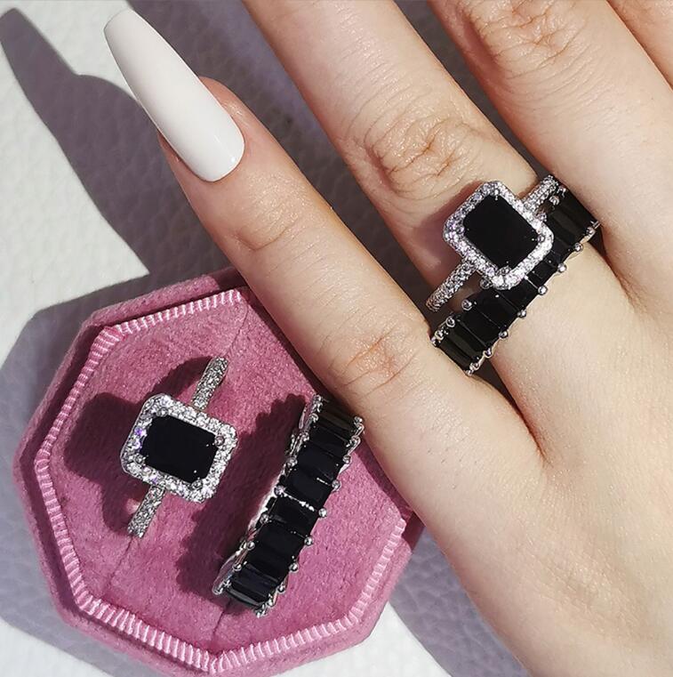 2023 Brand Wedding Rings Luxury Jewelry 925 Sterling Silver Fill Radiant Shape Black 5A Cubic Zircon Party CZ Diamond Women Engagement Bridal Ring Set