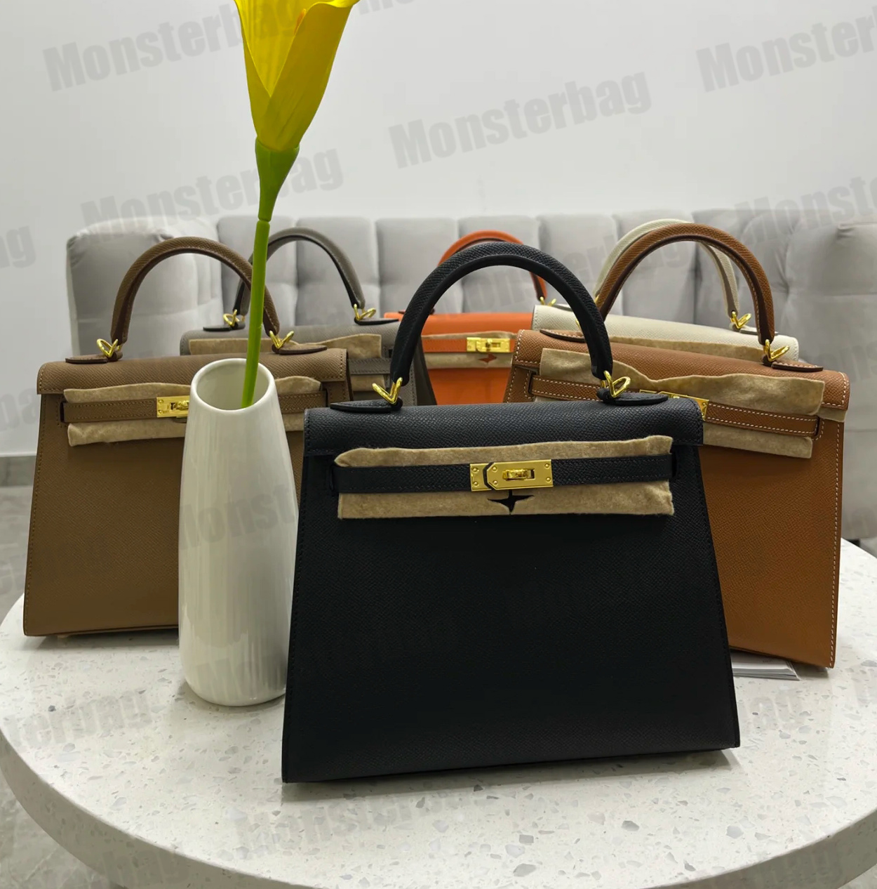 Designer Shoulder Bag Handbag Kellies Top Quality Real Leather Messenger Lady Women Luxury Top Handle With Straps Flap Mini Kellys's Bags, Color 23
Designer Shoulder Bag Handbag Kellies Top Quality Real Leather Messenger Lady Women Luxury Top Handle With Straps Flap Mini Kellys's Bags, Color 23