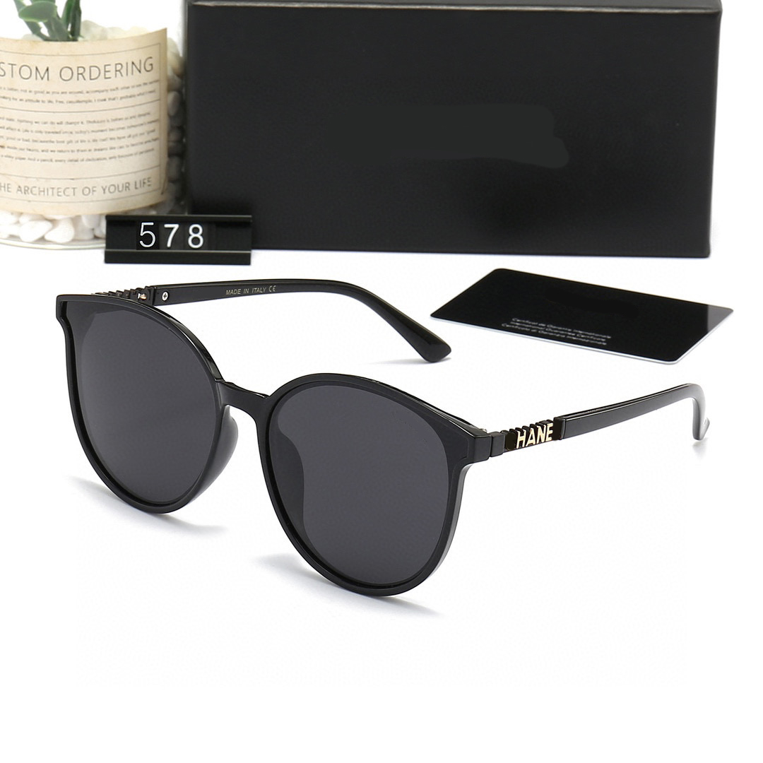 designer sunglasses polaroid lens designer womens ai eyewear Mens Goggle senior cool sunglasses For Women eyeglasses frame Vintage Metal Sun Glasses With case
designer sunglasses polaroid lens designer womens ai eyewear Mens Goggle senior cool sunglasses For Women eyeglasses frame Vintage Metal Sun Glasses With case