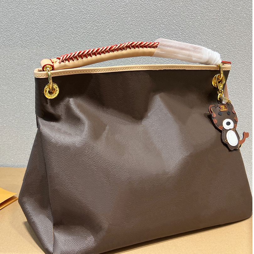 designer shoulder bag women shopping bag large capacity leather Messenger Bag handbags tote Artsy mm tote for women
designer shoulder bag women shopping bag large capacity leather Messenger Bag handbags tote Artsy mm tote for women