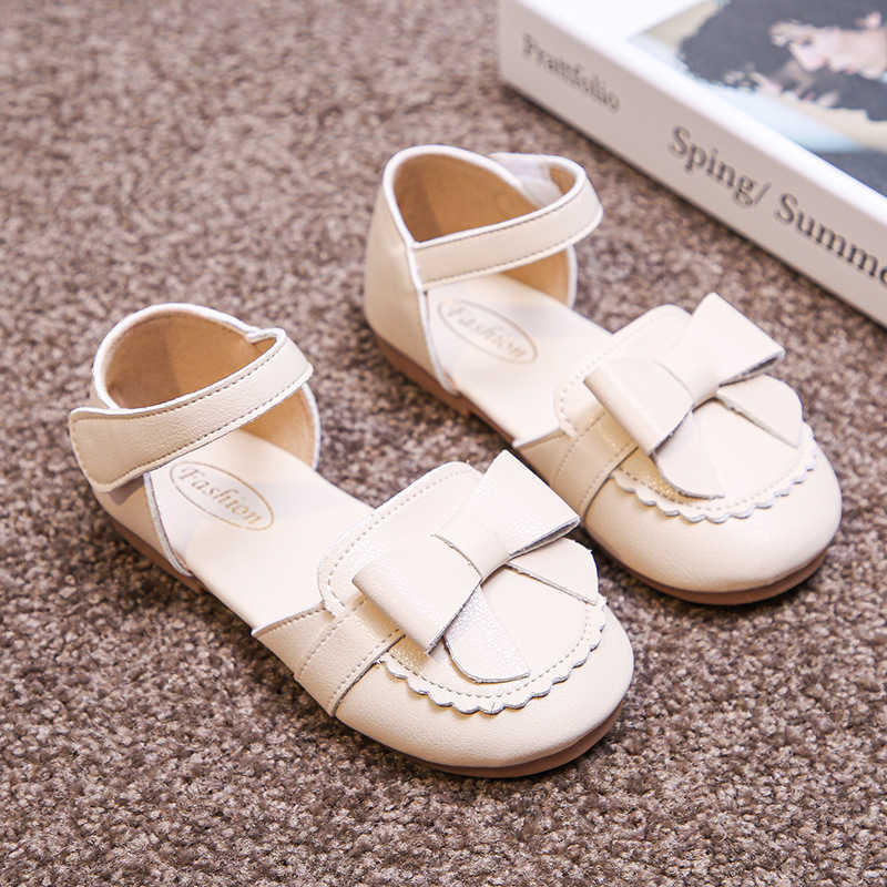 Sandals 2022 Summer New Baby Girl Korean Version Little Princess Soft Bottom Covered Toes Children's Fashion Sandals Bow PU Solid Black G230221