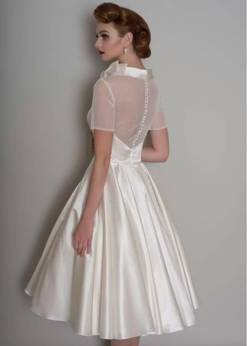 Elegant A-line Short Wedding Dress 2023 For Bride Sleeves O-Neck Illusion Back Tulle Satin Bridal Gowns Vestidos De Noiva