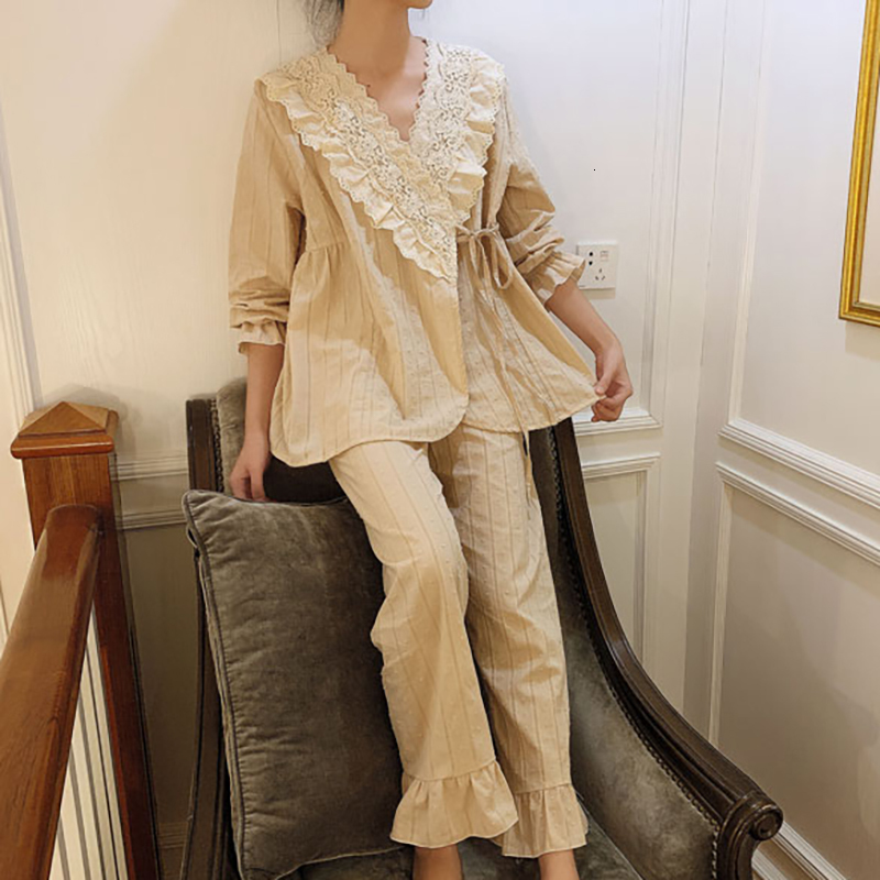 Women's Sleepwear 3 Colors Women's Princess Flower Embroidered Lace Pajama Sets.Vintage Lace up Pyjamas Suit.Ladies Home Sleepwear Nightclot