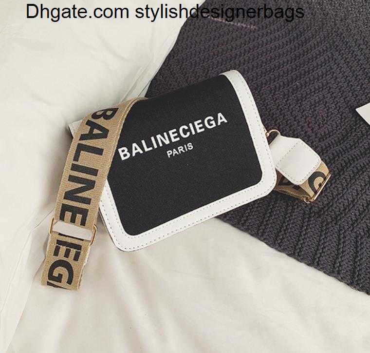 Shoulder Bags Bag Summer Women Purse and Handbags New Fashion Casual Small Square Bags Unique Designer Shoulder Messenger Bag 0223V23, Grey
Shoulder Bags Bag Summer Women Purse and Handbags New Fashion Casual Small Square Bags Unique Designer Shoulder Messenger Bag 0223V23, Grey