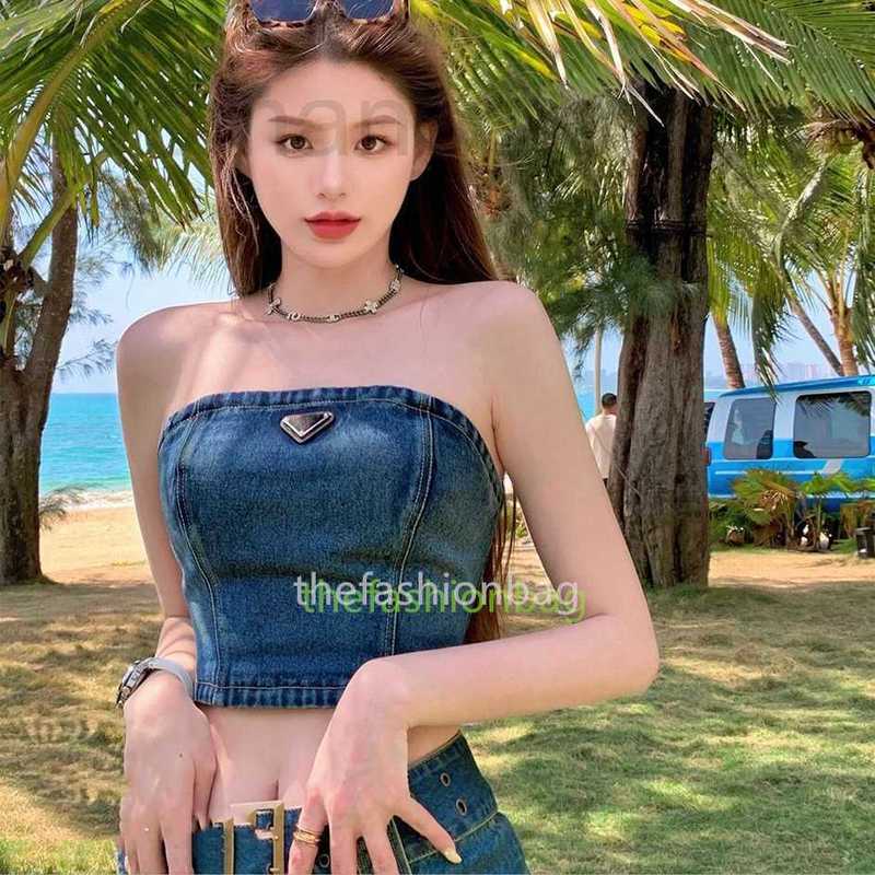 designer Womens Designers T Shirts Underwear With Metal Triangle Badge Sexy Deep Denim Tube Tops Women Clothing 3LQ7, Blue
designer Womens Designers T Shirts Underwear With Metal Triangle Badge Sexy Deep Denim Tube Tops Women Clothing 3LQ7, Blue