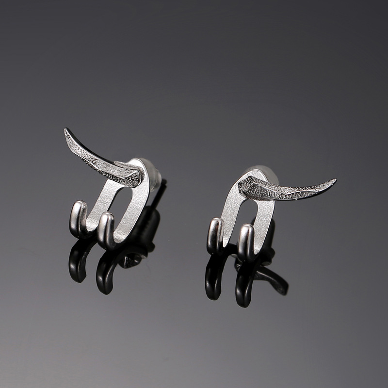 Trendy 925 Silver Stud For Men Simple Personality Hip Hop Style Earring Wolf Tooth Earrings Boy Ear Jewelry Cool Gifts