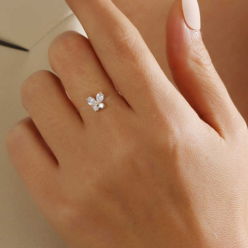 Band Rings New Sweet Trendy Women's Ring Fashion Invisible Transparent Line Brass Ring Pretty Butterfly Zircon Jewelry Accessory Girl Gift G23021